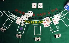Live Erek Erek dealer table interface on qq820 with real-time broadcast and betting panel